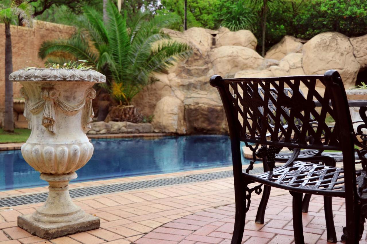 Gold Reef City Theme Park Hotel Johannesburg Exteriör bild